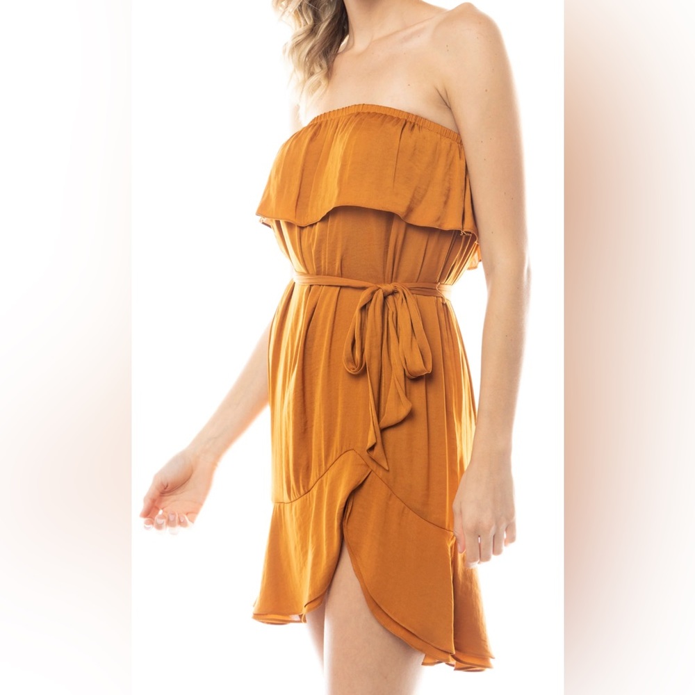 MAHINA Mini High-Low Tube Dress with Ruffled Hem- Medium